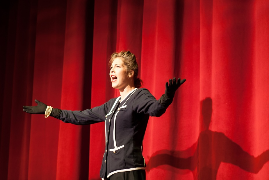 E-theatre - CrEd's online programmes in acting and performance arts