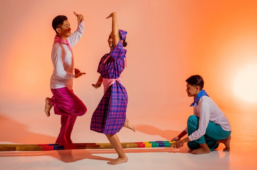 Article Title - Face‑to‑Face & Online Performance Arts Classes Worldwide: Why September Is the Best Time to Enrol with CrEd